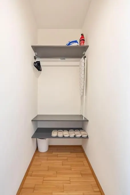 2 Seperate Full Apartments / 5 Bedroom / Rooftop / Vídeň